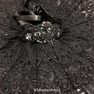 DRACULA INSPIRED BRIDAL RUFF