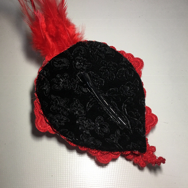 TINY HORNS FASCINATOR