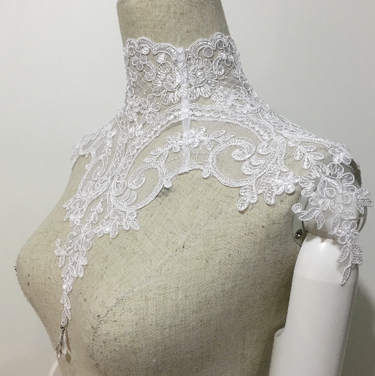 ELEGANT REBRODE LACE NECKPIECE