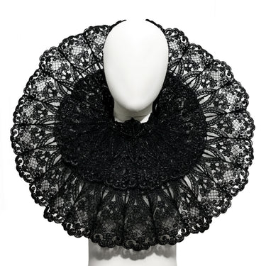 DRACULA INSPIRED BRIDAL RUFF
