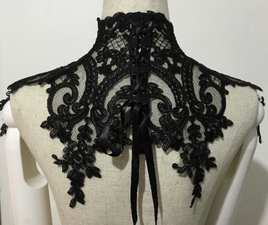 ELEGANT REBRODE LACE NECKPIECE