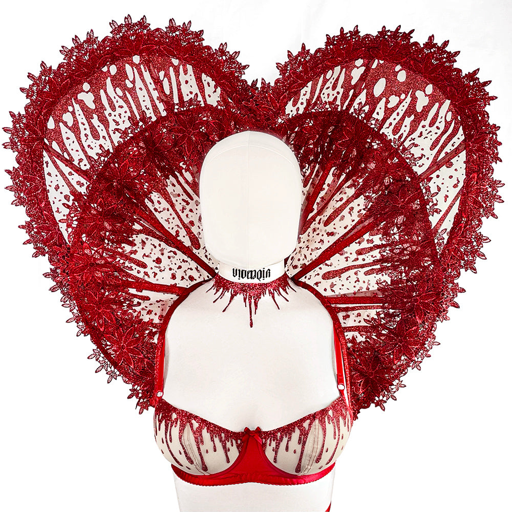 GRAPHIC GIANT DOUBLE ELIZABETHAN HEART SHAPED COLLAR